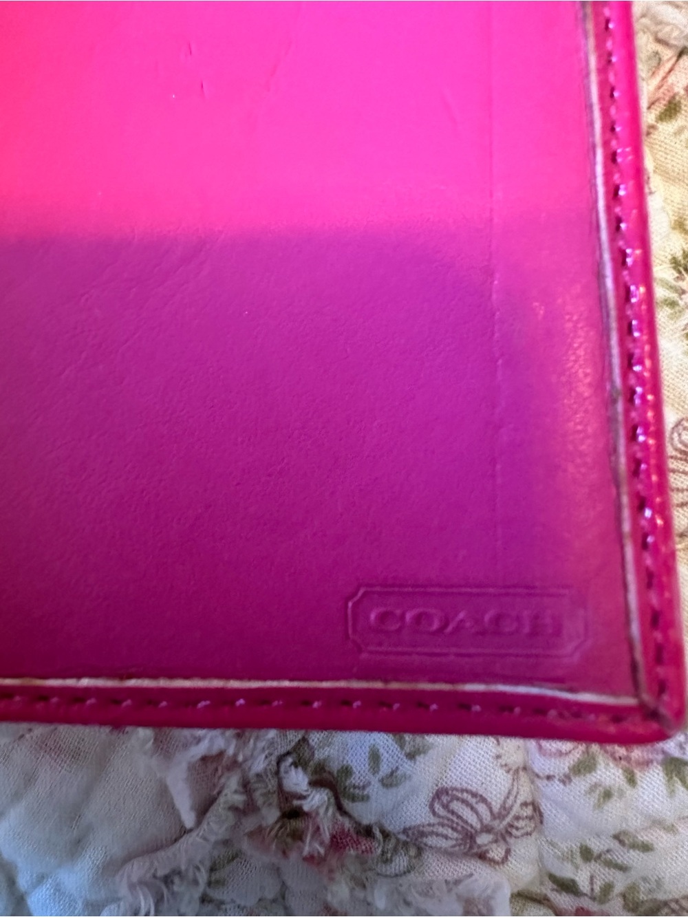Y2K COACH Multicoloured Signature “C” Passport Holder 🩷 - Picture 4 of 7